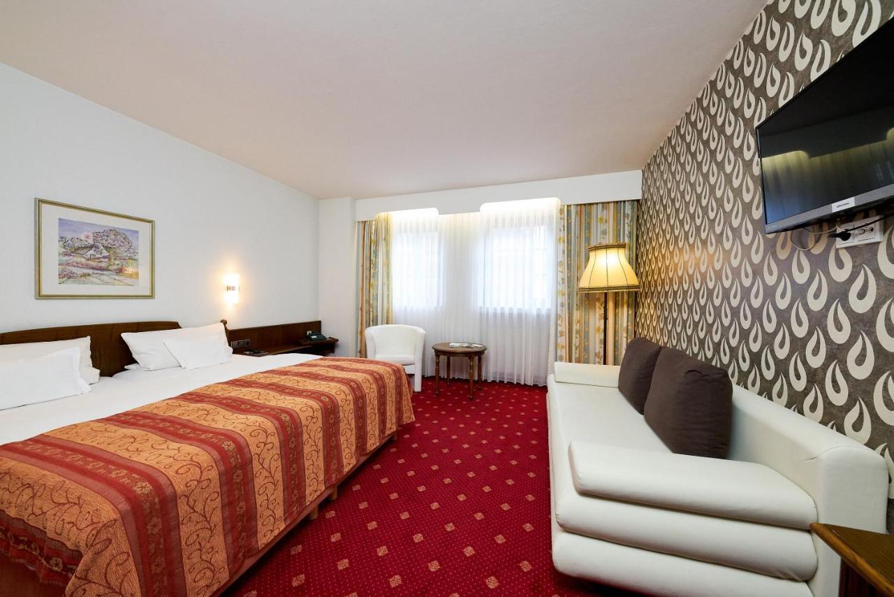Hotel Zur Post Bernkastel-Kues Exteriör bild