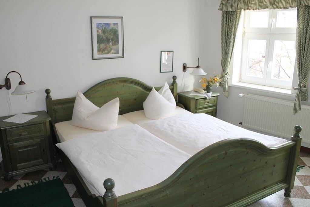 Hotel Zur Post Bernkastel-Kues Exteriör bild